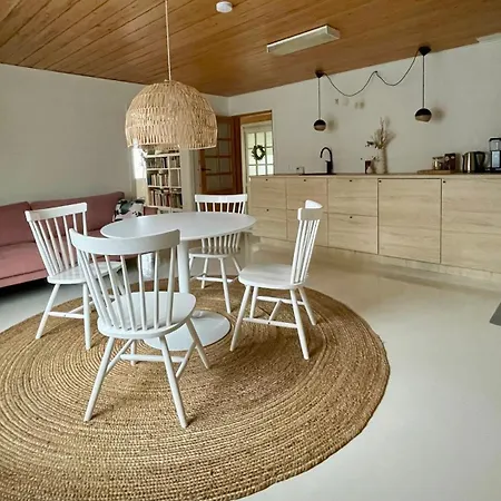 Ulkoilureittien Aeaerellae Appartement Vuokatti