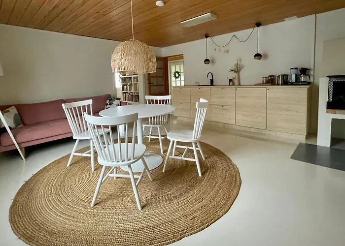 Ulkoilureittien Aeaerellae Apartament Vuokatti